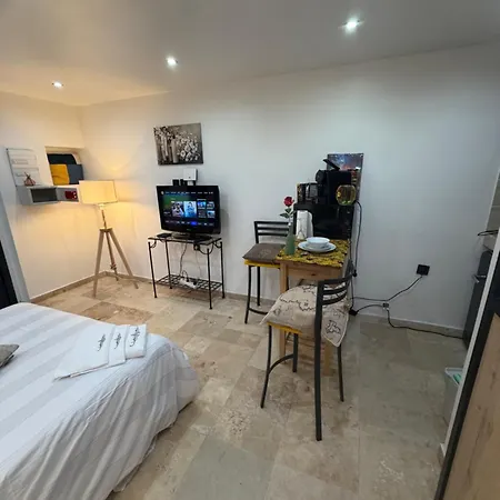 In One House 4*