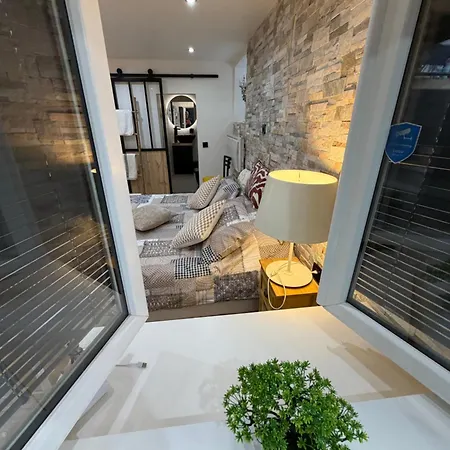 Casa de hóspedes In One House